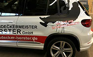Beschriftung des Transporters der Firma Dachdecker Berster GmbH